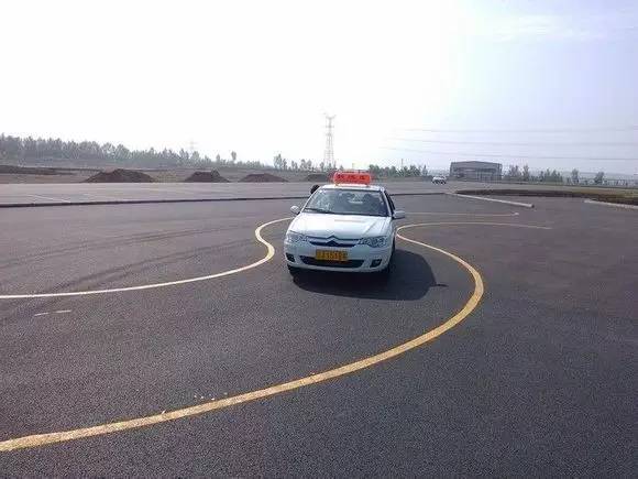 少壯不努力，長大當陪練老師